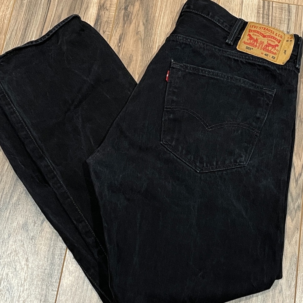 Levi's Black 501 Button Fly Jeans 40 x 32 (on tag)